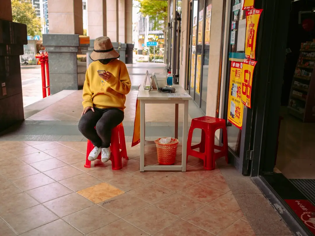 A digital nomad working remotely from a cafe in China